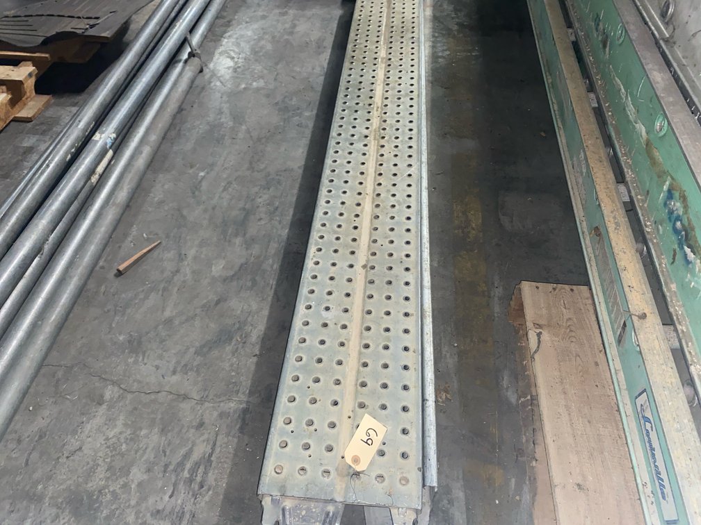 (2) Scaffold Planks