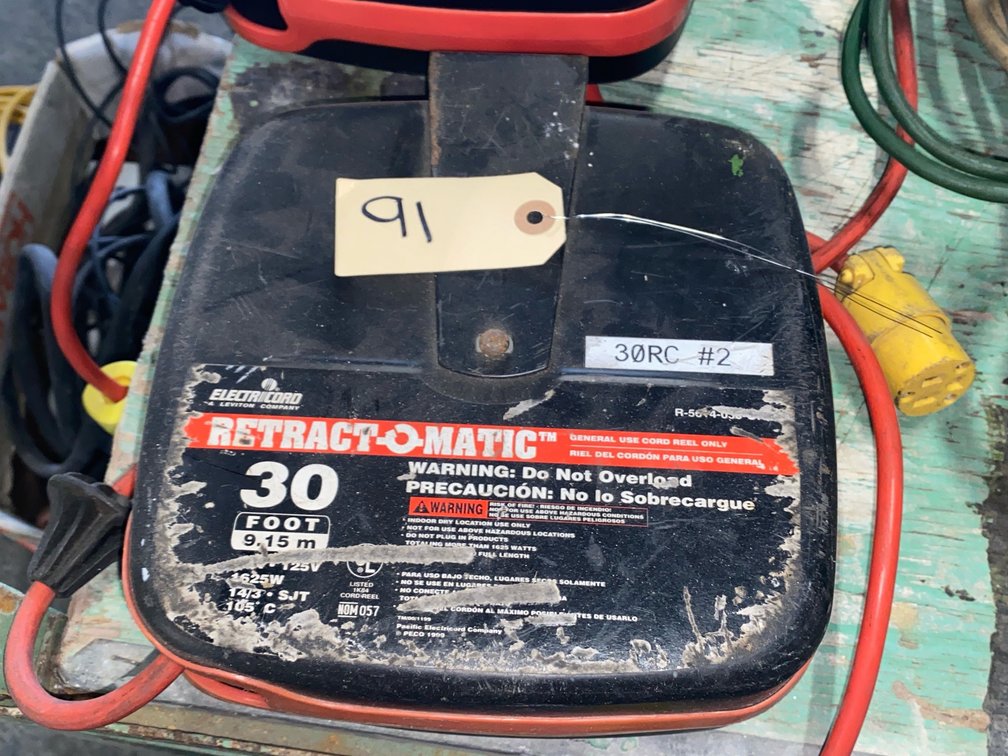 Retractable Extension Cord Reel 