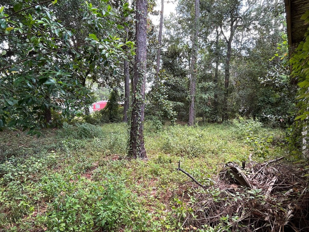 Image for 128 W. Highland Drive Absolute Auction