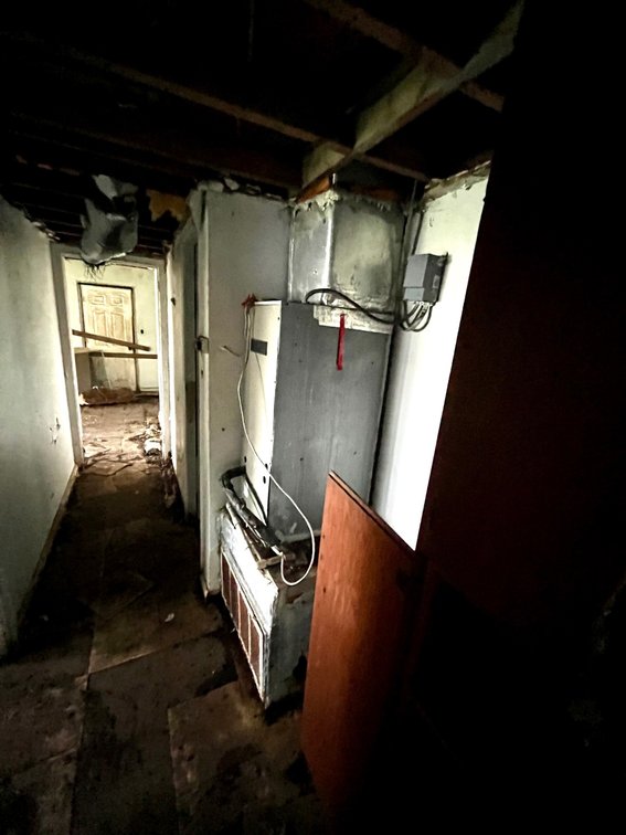 Image for 128 W. Highland Drive Absolute Auction