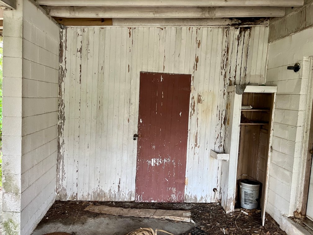 Image for 128 W. Highland Drive Absolute Auction