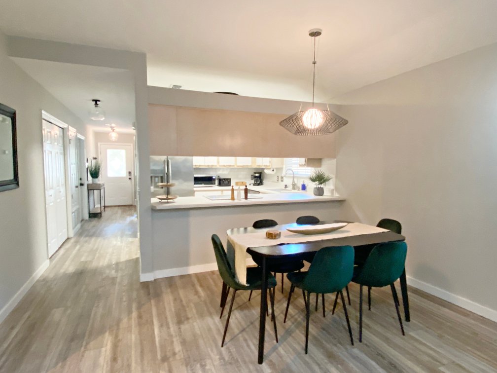 Image for 1043 E. Maxwel Street - East Hill