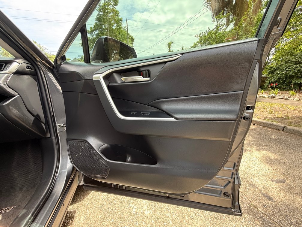Image for 2021 TOYOTA RAV4