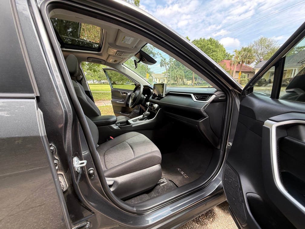 Image for 2021 TOYOTA RAV4
