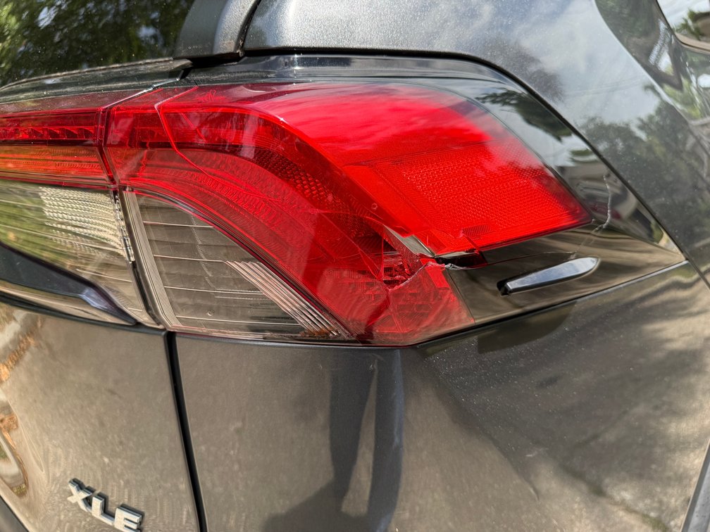 Image for 2021 TOYOTA RAV4