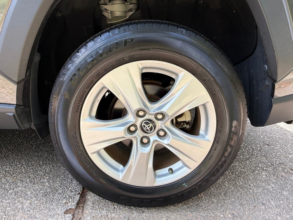 Image for 2021 TOYOTA RAV4