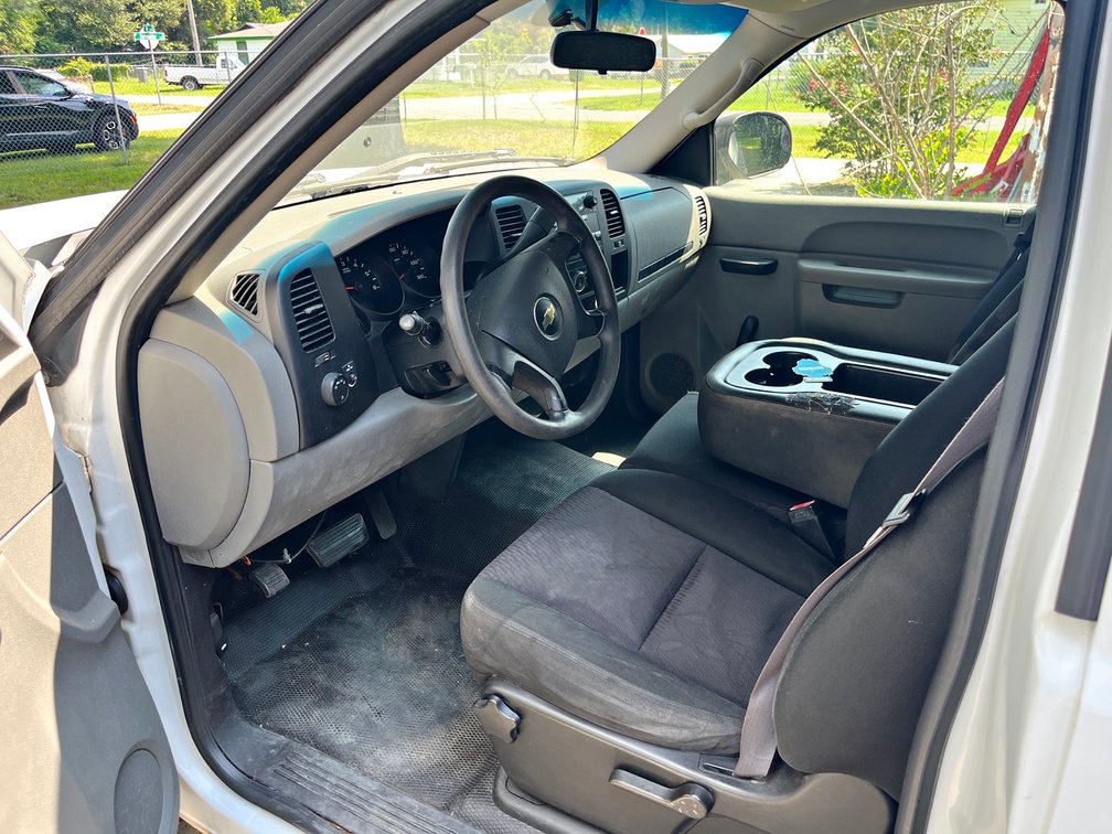 Image for 2010 Chevrolet Silverado 1500 Pickup - Long Bed – LEER Topper & BedSlide