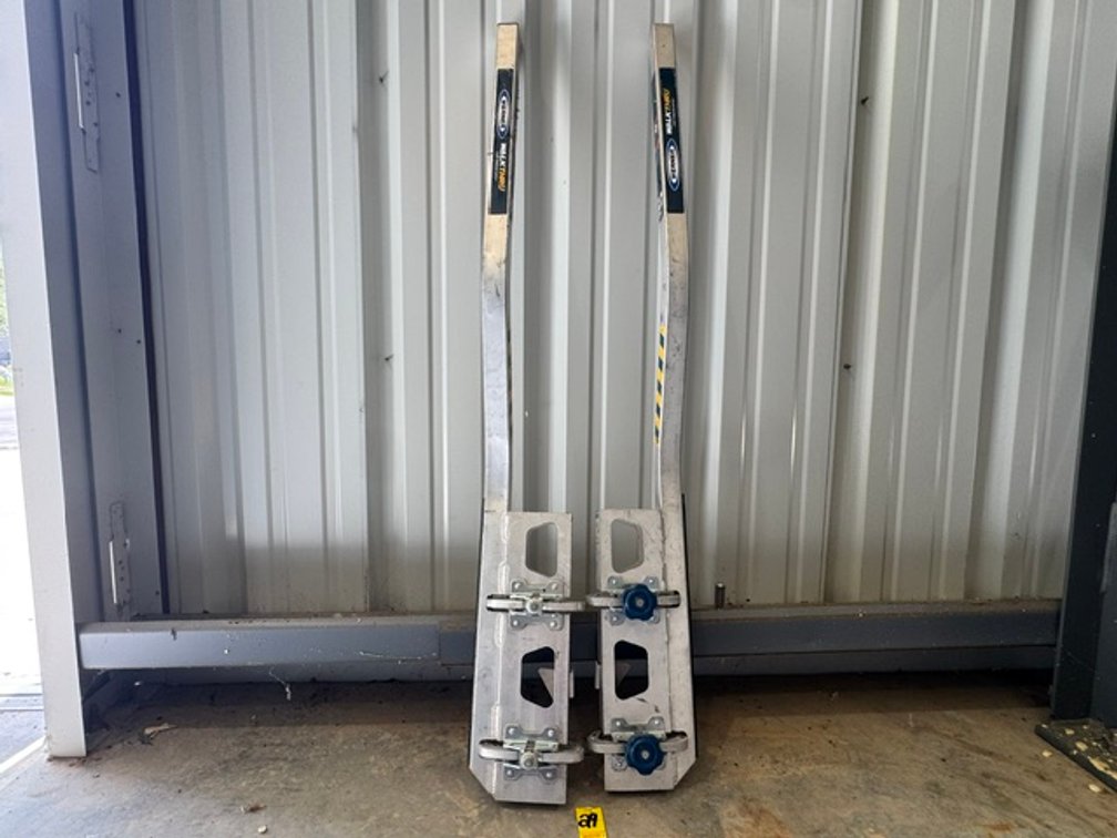 Werner Extension Ladder WalkThru