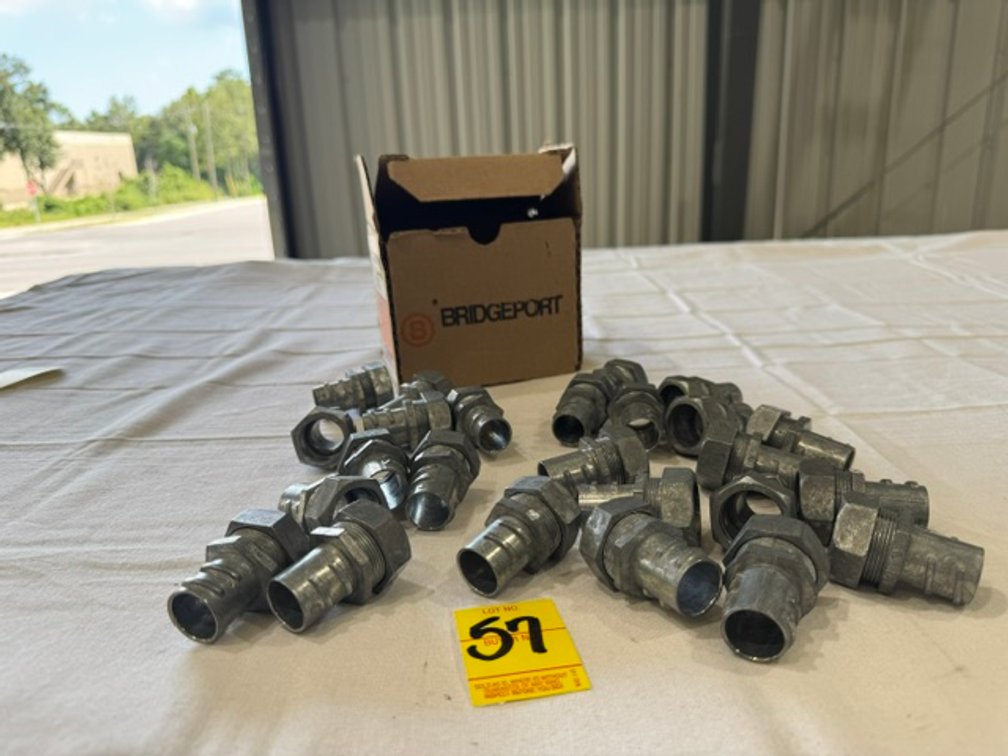 Bridgeport 3/4" Transition EMT/FMC CPLG, 25 Count