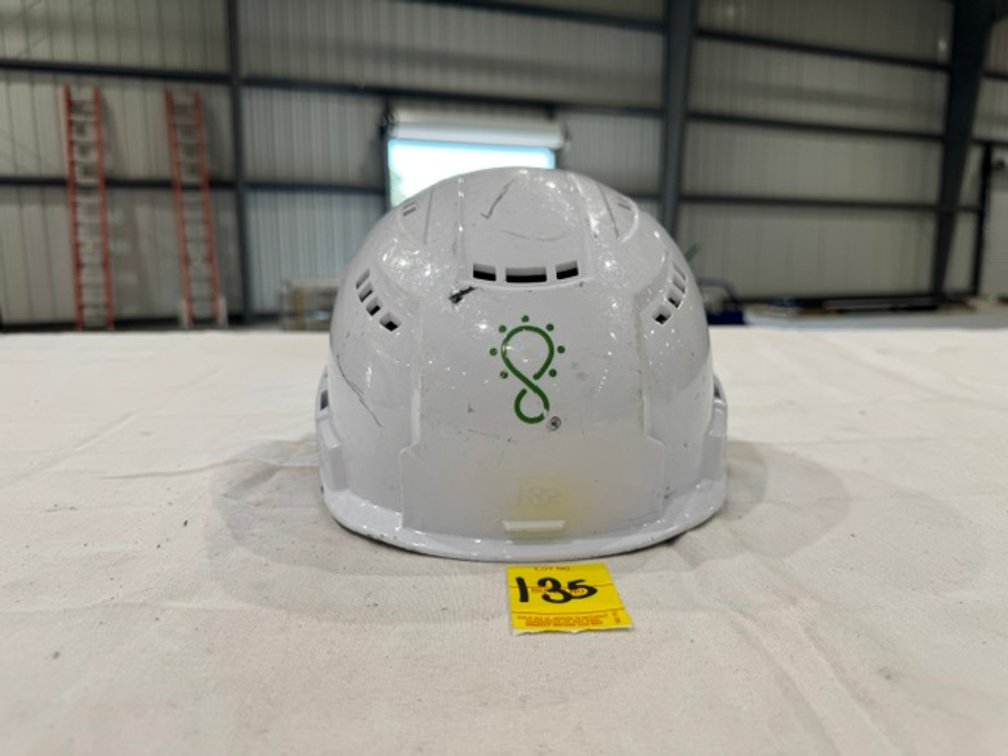 Milwaukee Bolt Safety Helmet With Top Liner