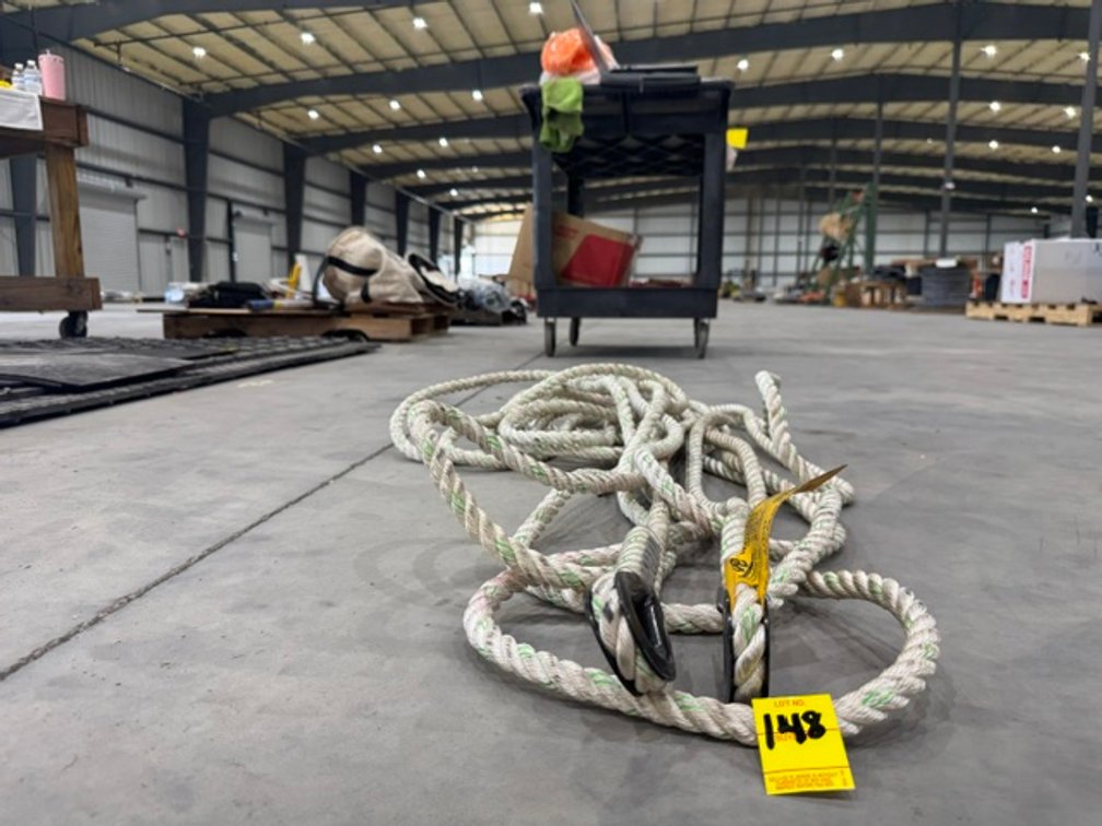 Safewaze Vertical Lifeline Assembly -5/8" Rope, 60' +/-