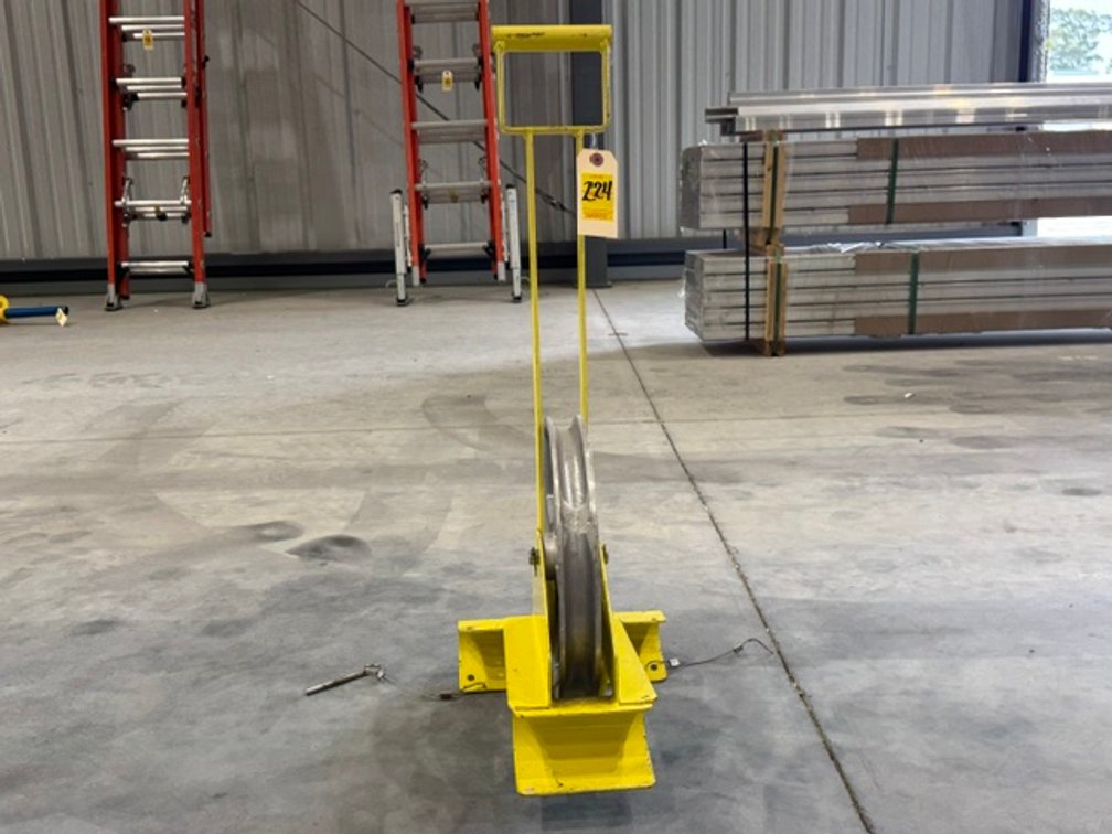 Tie Down Long Handle Hoisting Wheel With 12" Wheel