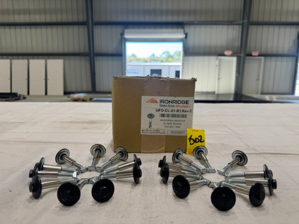 Ironrigde UFO-CL-01-B1 Rev C, Universal Module Clamp