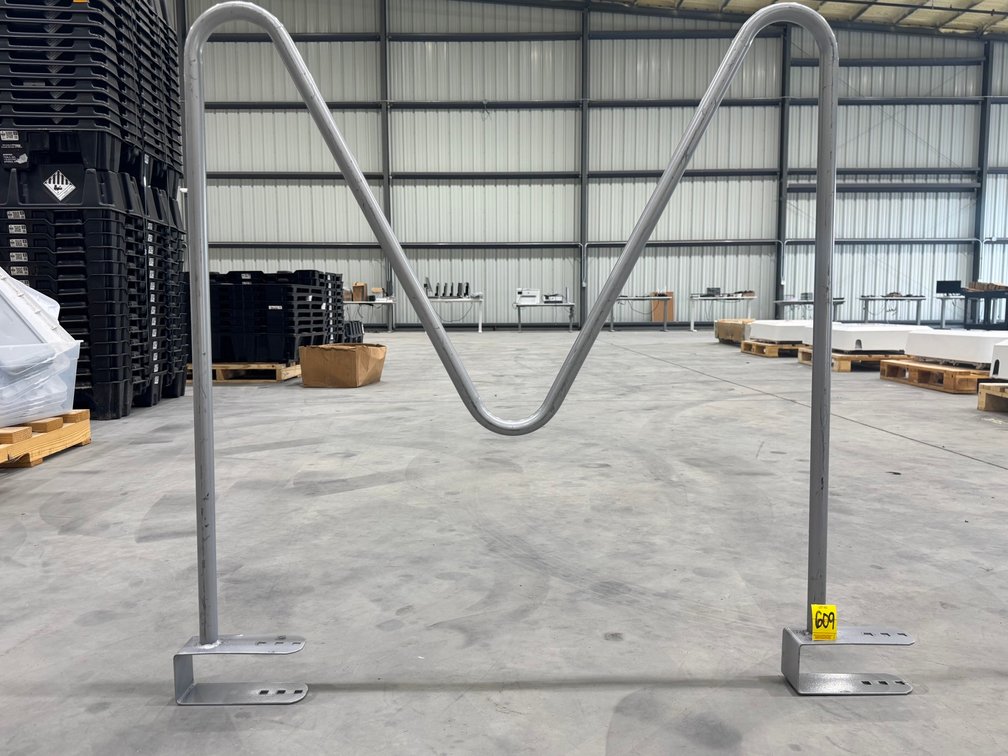 M - Bar Rack Divider