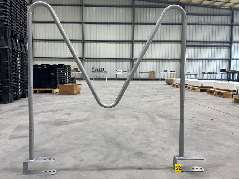M - Bar Rack Divider