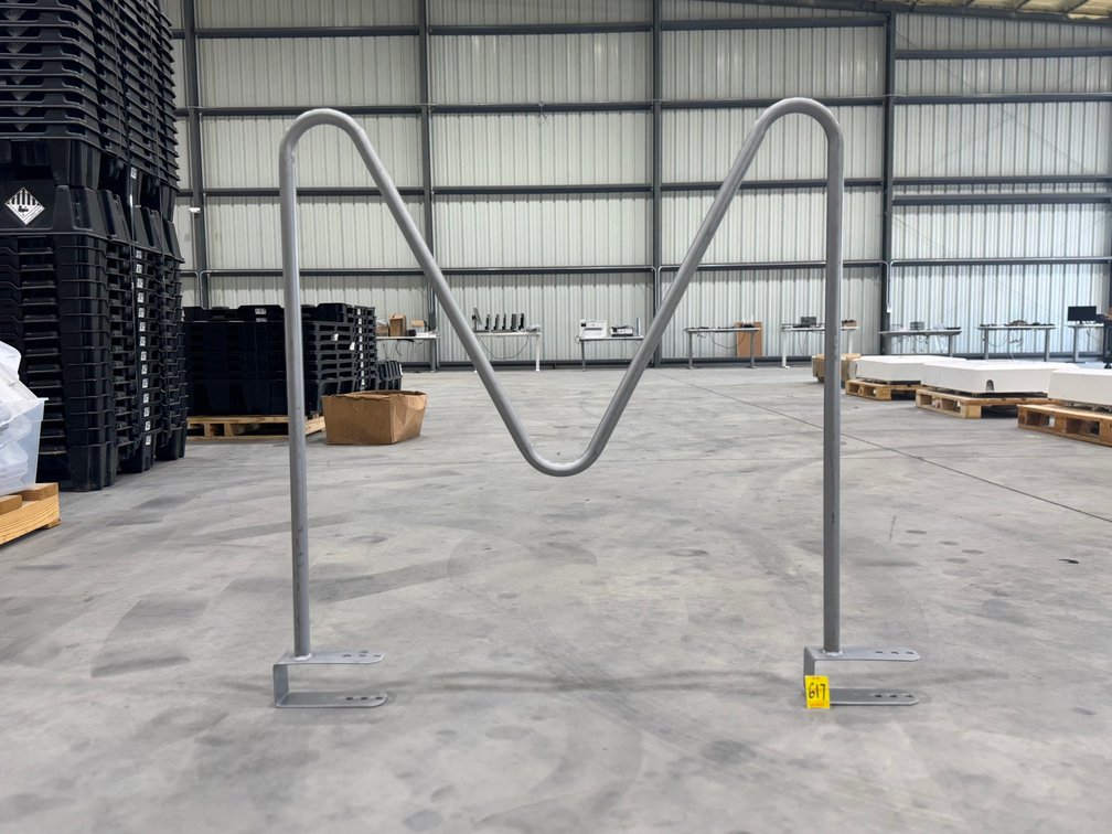 M - Bar Rack Divider
