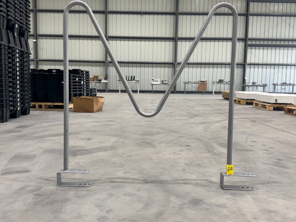 M - Bar Rack Divider