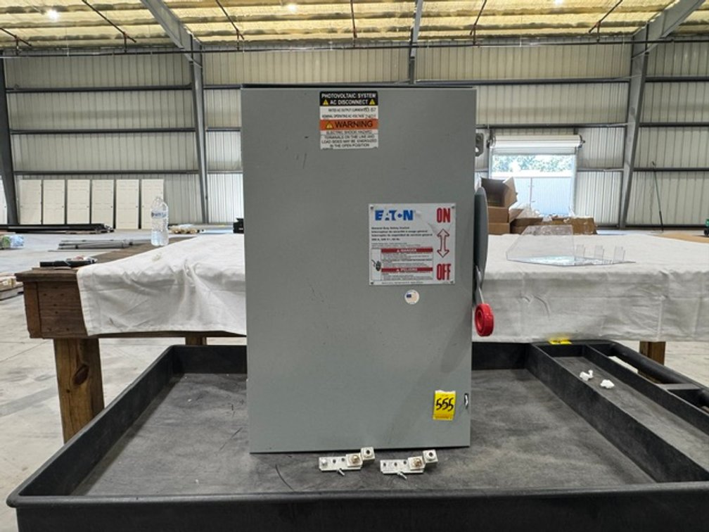 Eaton General-Duty Safety Switch Rated For 200 Amp