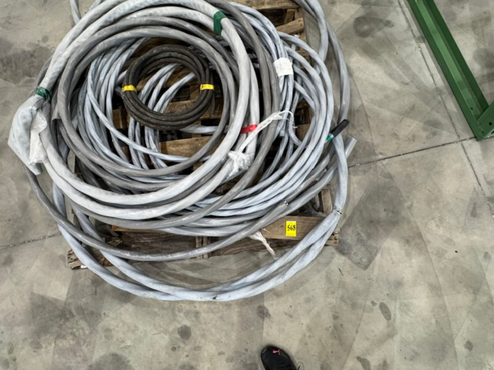 Wire: Assorted Lengths & Sizes, 600V, (2, 4 - AWG, Etc.)