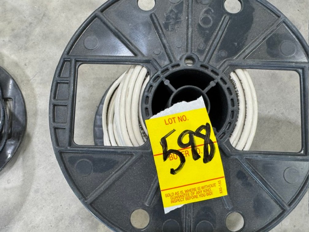 SouthWire E51583 F 10gauge wire. 600V Black Plastic Spool 1/3 left