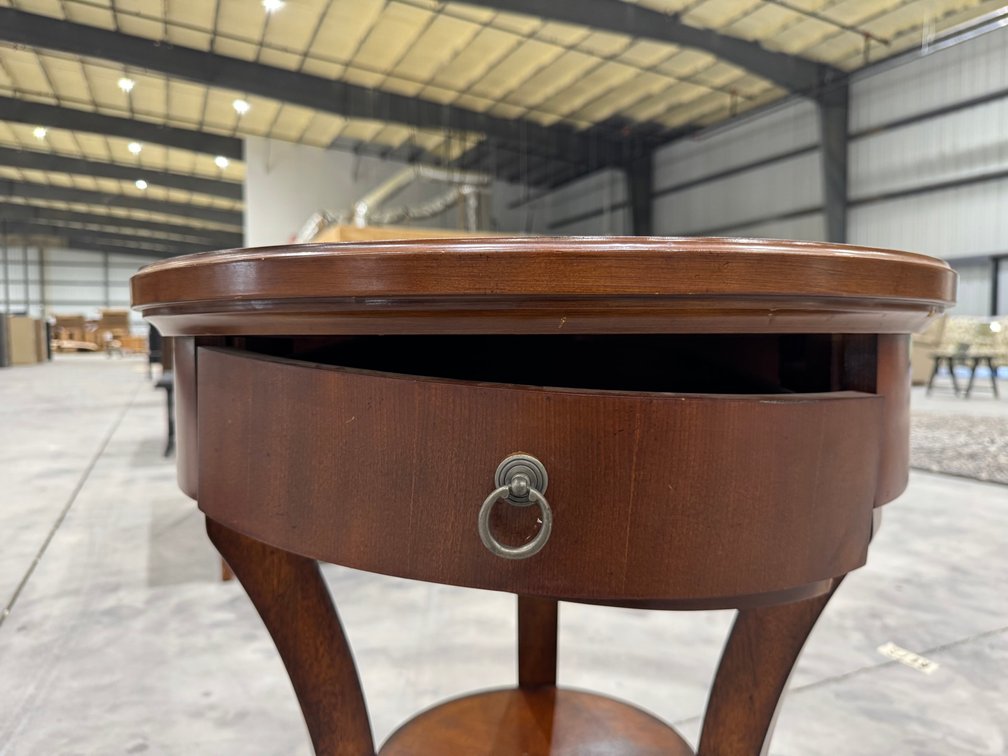 Round Accent Table With Small Middle Shelf Tier And Curved Legs