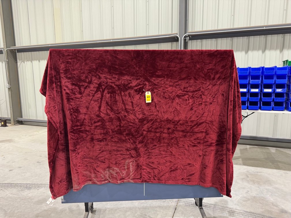 Better Homes King Size Burgundy Or Wine-Red Velour Blanket
