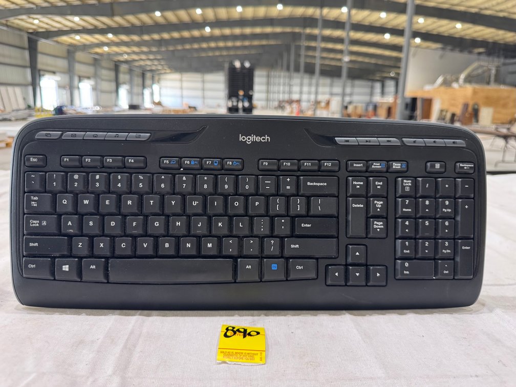 Logitech K330 Wireless Keyboard, P/N: 820-008359