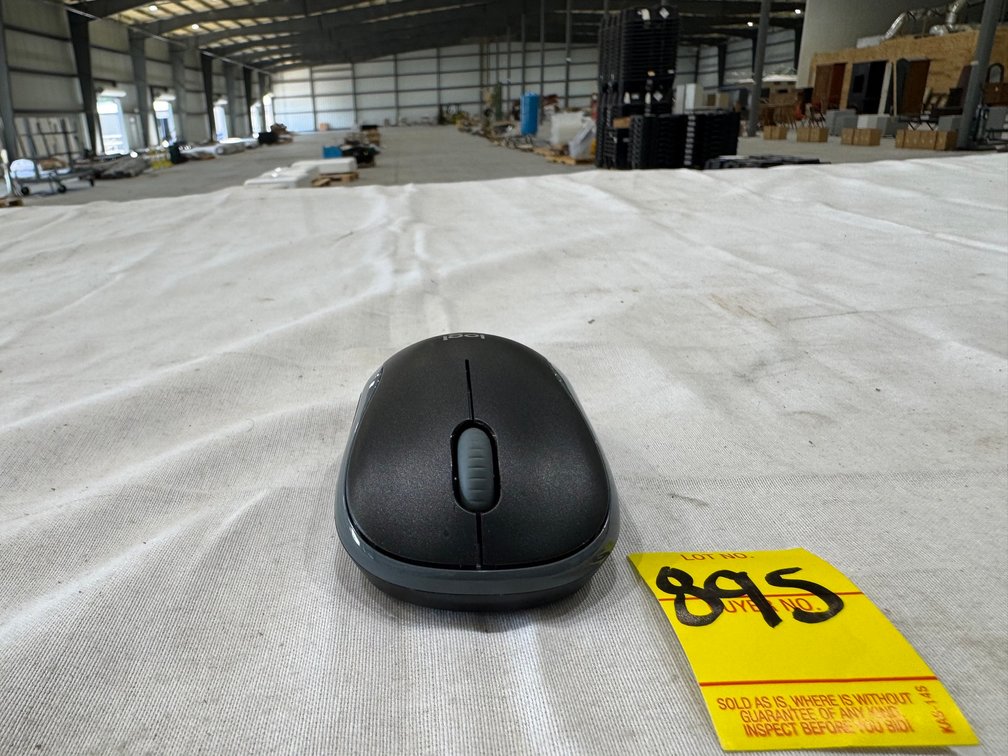 Logitech M185 Wireless Mouse, P/N: 810-010131
