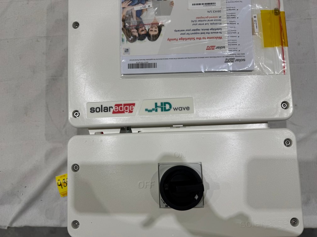 Solar Edge Single Phase Inverter With HD-Wave Technology