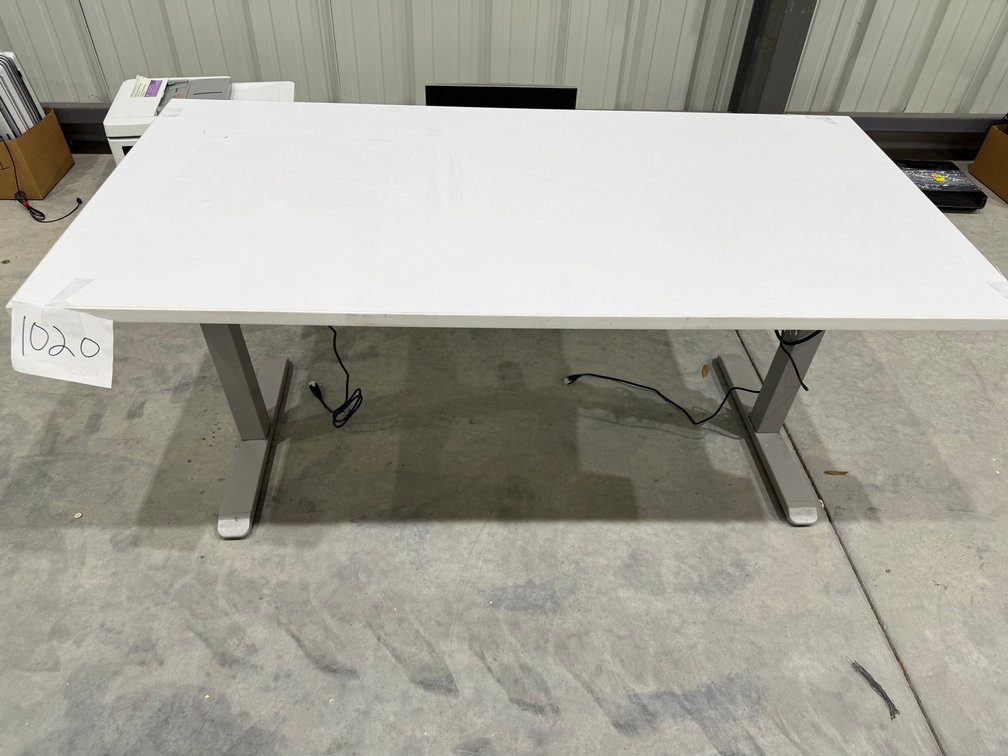Electric Adjustable Height Desk