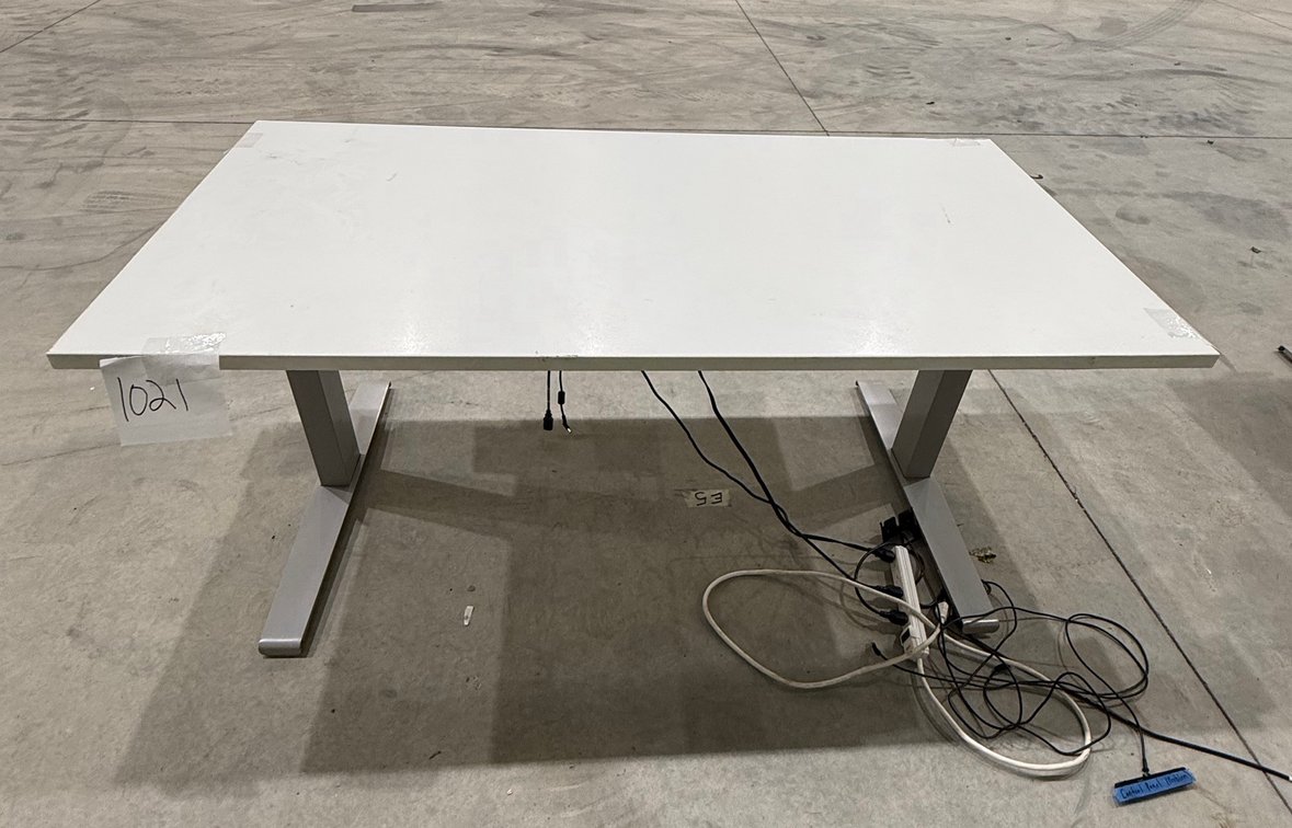 Electric Adjustable Height Desk