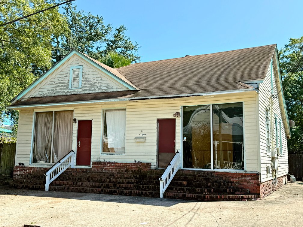 Image for 115 W. Wright St. Prime Downtown Pensacola FL Location