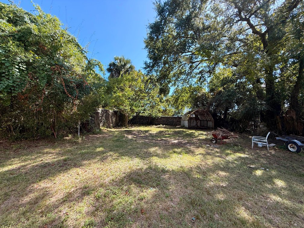 Image for 115 W. Wright St. Prime Downtown Pensacola FL Location