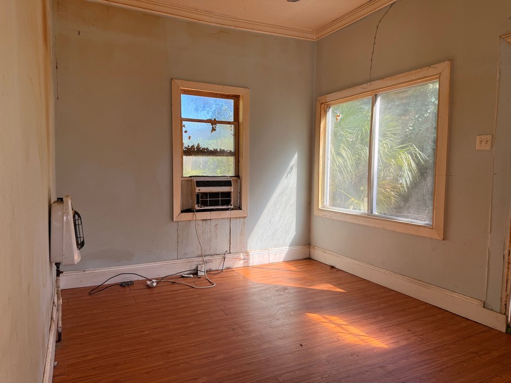 Image for 115 W. Wright St. Prime Downtown Pensacola FL Location
