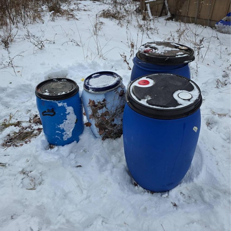4 Plastic Barrels w/ Lids