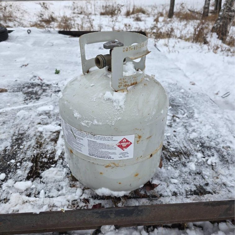 20lb Propane Tank, Minimal Contents