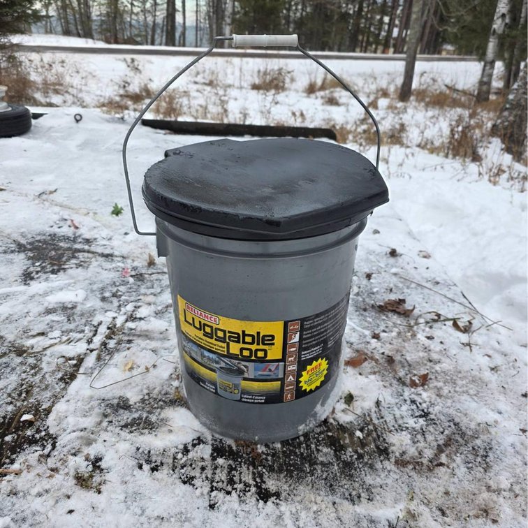Reliance Luggable Loo Portable Chemical Toilet, 5-Gallon