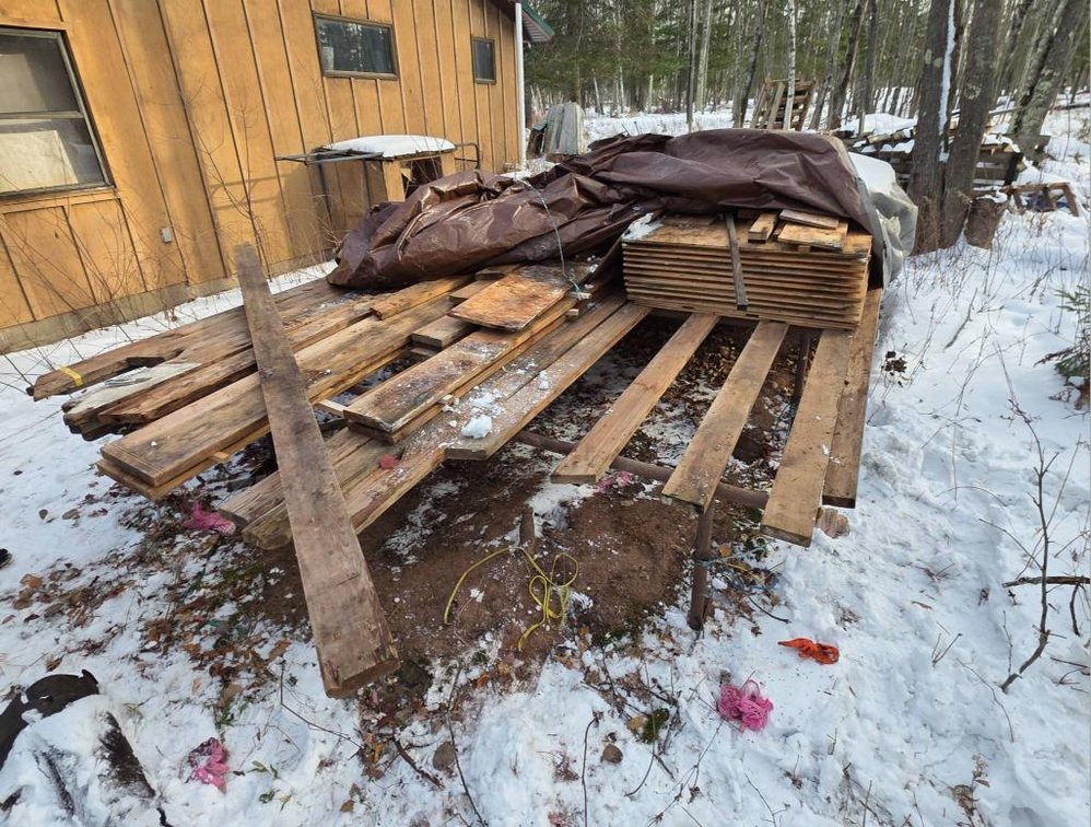 12.5ft Roofing Boards and 4x8ft Plywood Sheets Lumber Lot