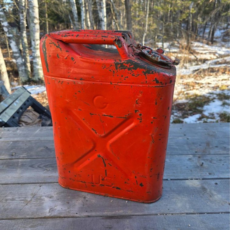 US Military 5-Gallon Red Metal Jerry Can