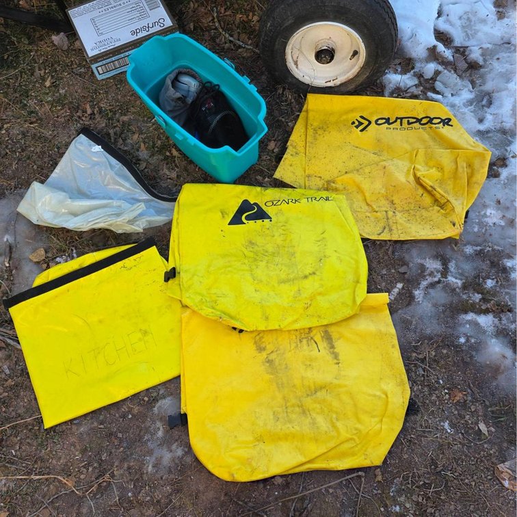 5 Dry Bags and 2 Water Filtration Bottles