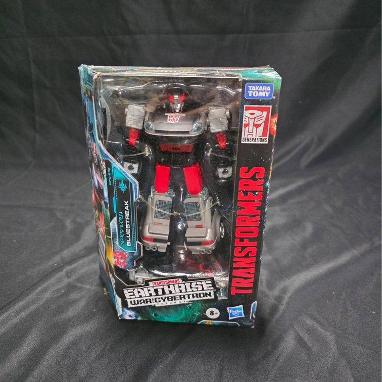 2020 Transformers Earthrise War for Cybertron Trilogy Blustreak
