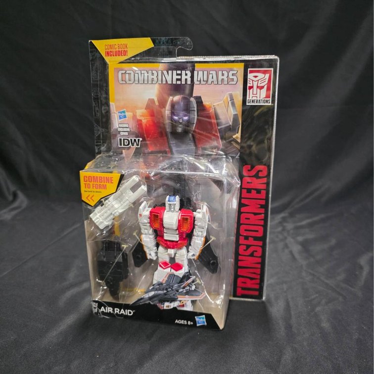 Transformers Generations Combiner Wars Air Raid Action Figure