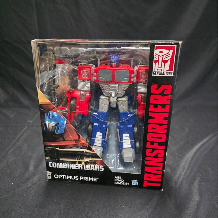 2014 Transformers Generations Combiner Wars Optimus Prime Figure