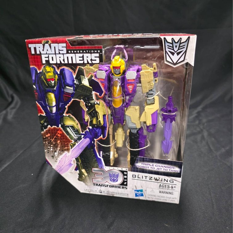 2012 Transformers Generations Blitzwing Triple Changer