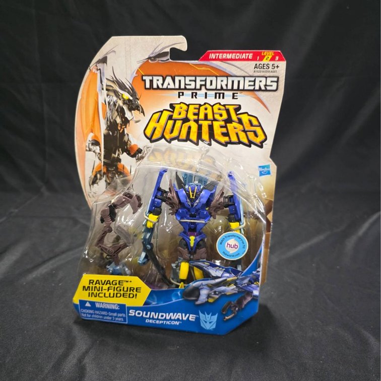 2012 Transformers Prime Beast Hunters Soundwave with Ravage Figure