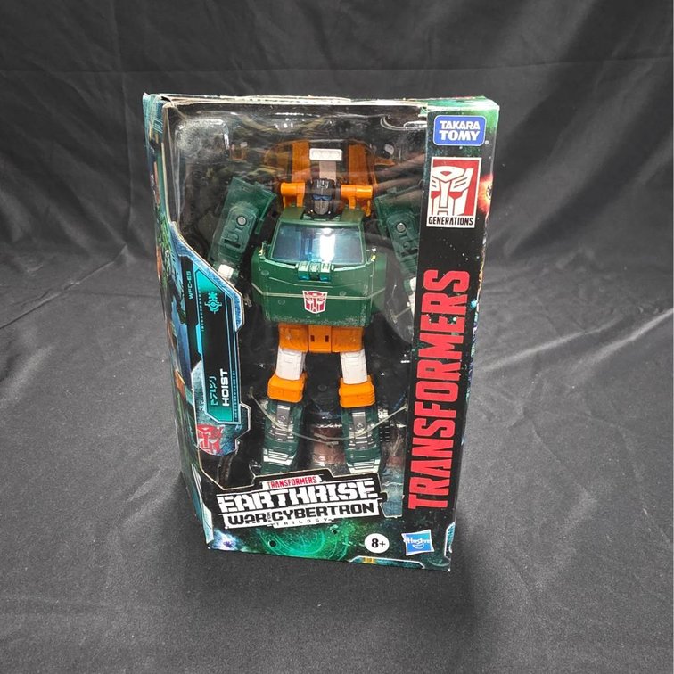 2020 Transformers Generations War for Cybertron Trilogy Earthrise Hoist Action Figure