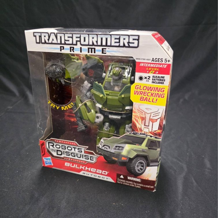2011 Transformers Prime Robots in Disguise Bulkhead Voyager Class