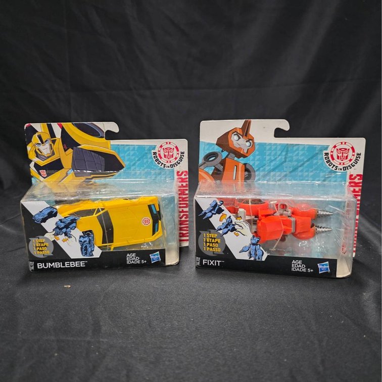 (2) 2014 Transformers Robots, New in Box