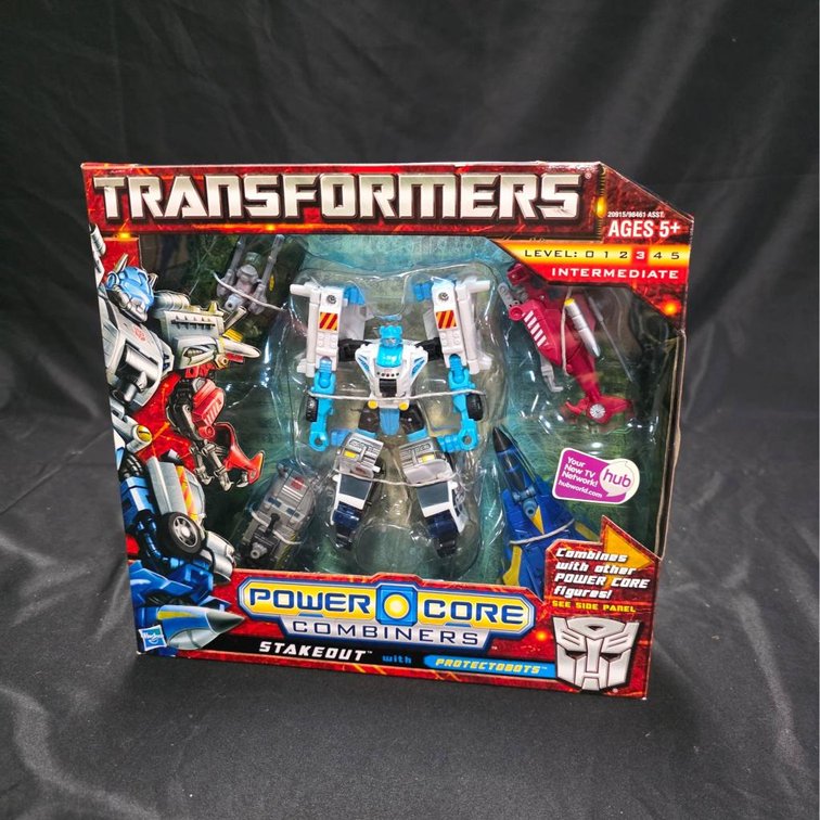 2010 Transformers Power Core Combiners Stakeout with Protectobots