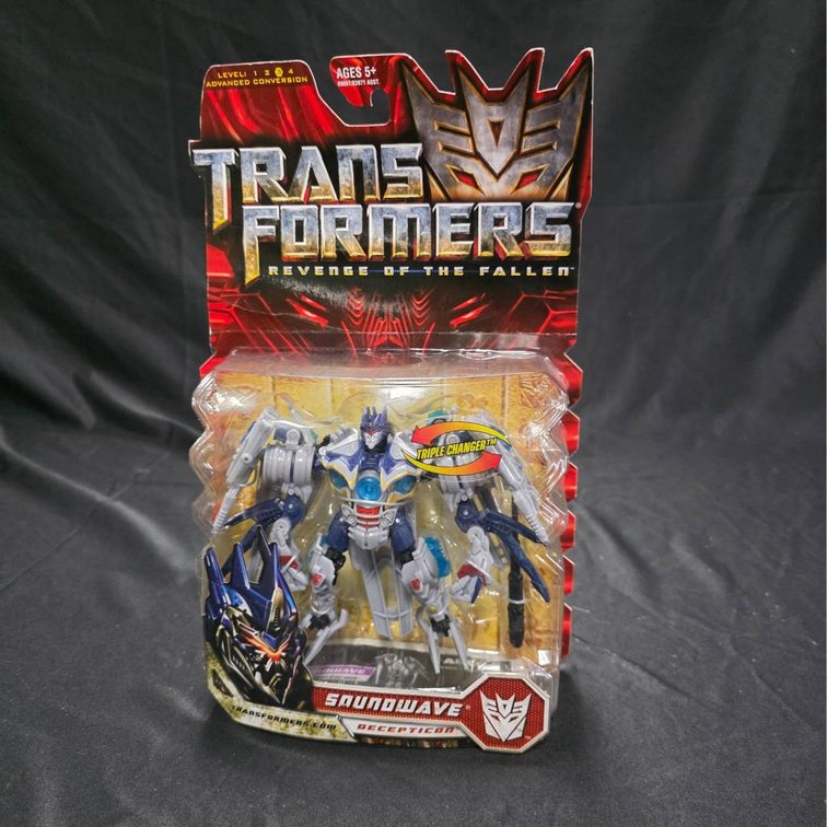 2008 Transformers Revenge of the Fallen Soundwave Figure